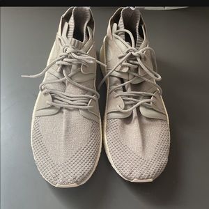 NWT Gray Mens Puma Shoes